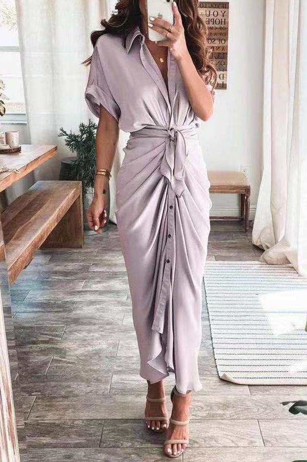 Osana - Magnifique robe en satin avec boutons et voile