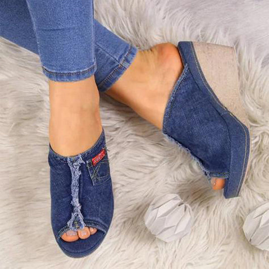 Talons compensés en denim avec semelles épaisses