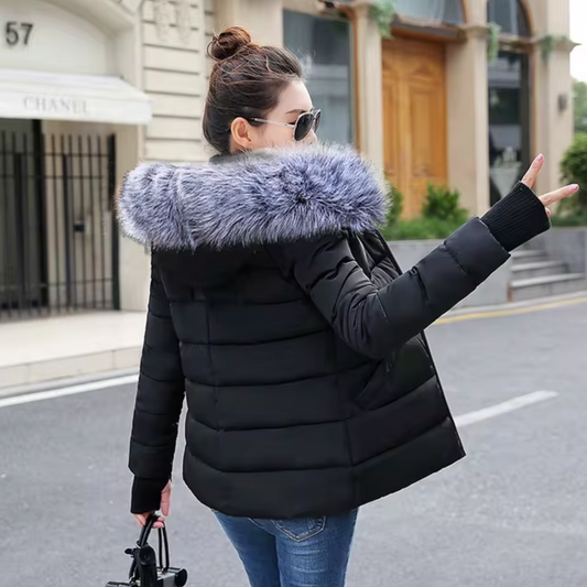 Veste à capuche avec doublure en fourrure