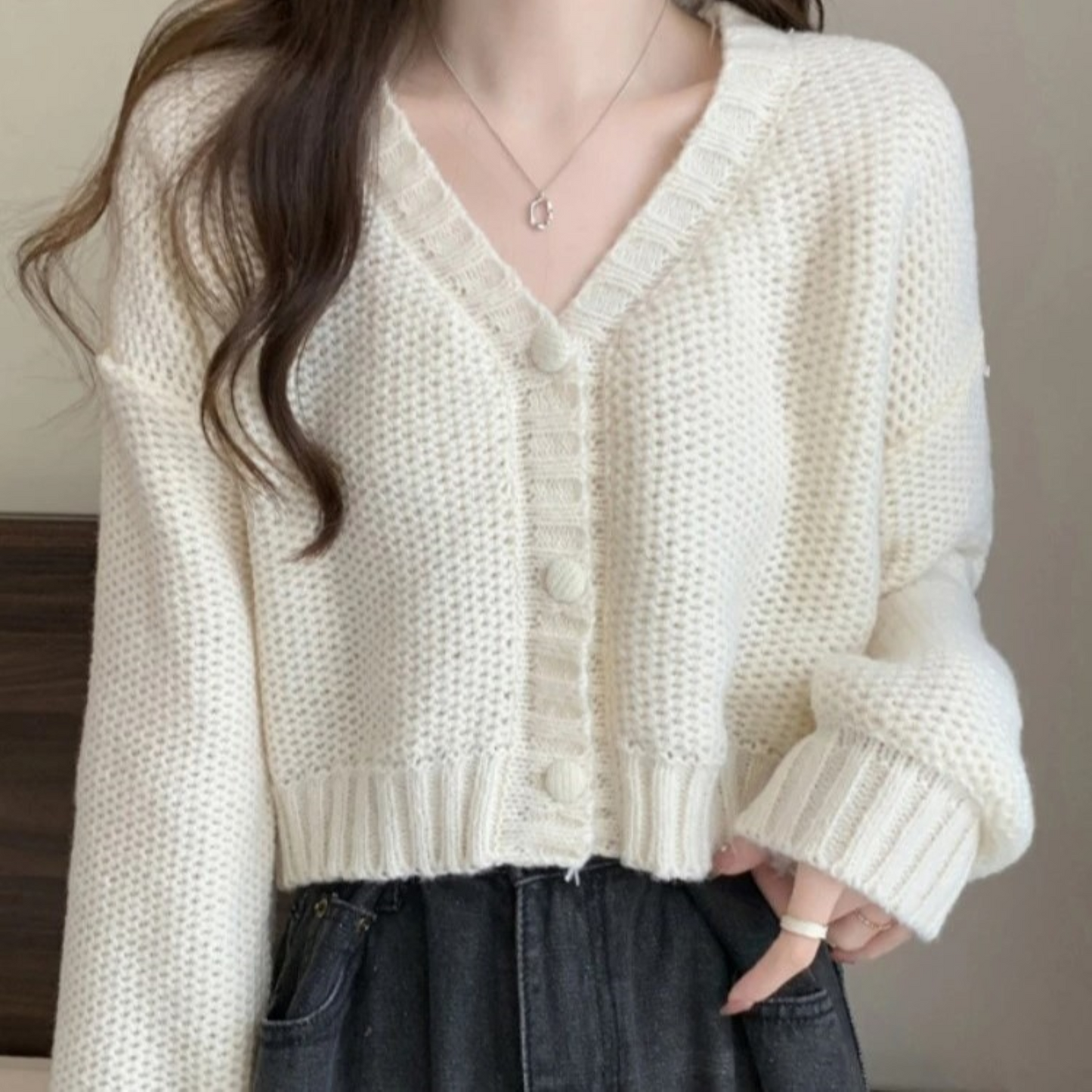 Qandara Cardigan | Cardigan décontracté à col en V