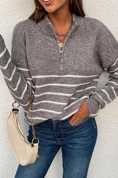 Ulla Sweater | Pull demi-fermé décontracté