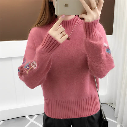 Pyra Sweater | Pull en maille brodée de fleurs