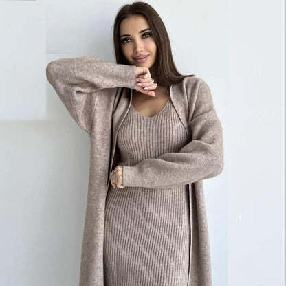 Robe longue élégante avec cardigan chaud