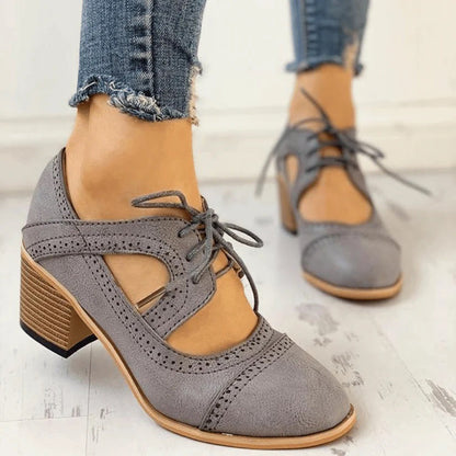 Peninna Shoes | Chaussures à lacets vintage avec talon et découpe