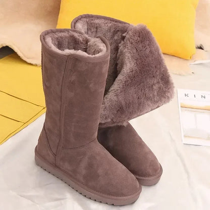 Mathea - Bottes en daim doublées de passepoils pour femmes