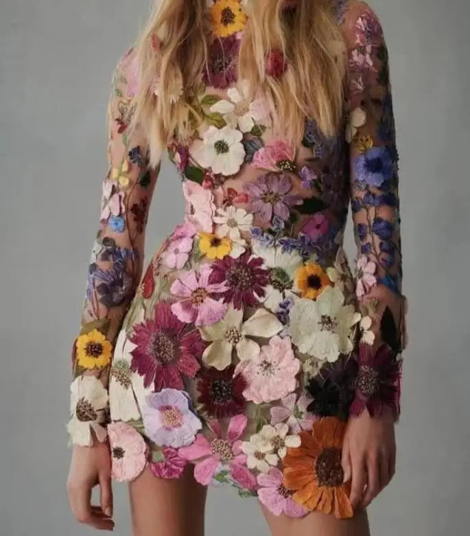 Lotte | Robe à fleurs tridimensionnelles