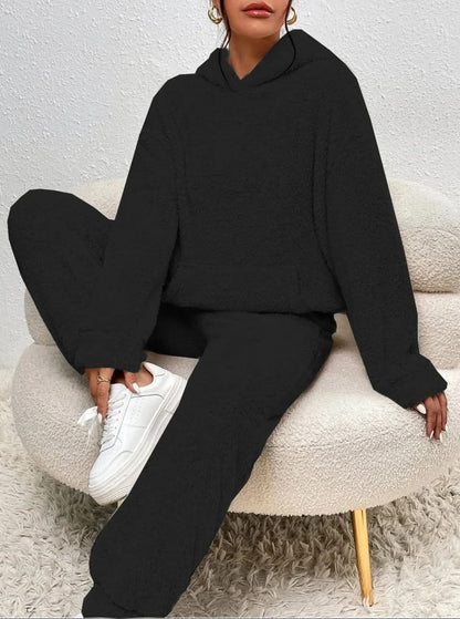 Ensemble pull à capuche et pantalon de jogging confortables, douillets et stylés en forme d'ourson pour femmes