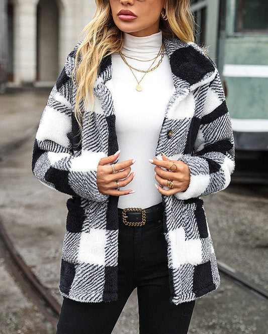 Veste à carreaux avec boutons pour femmes