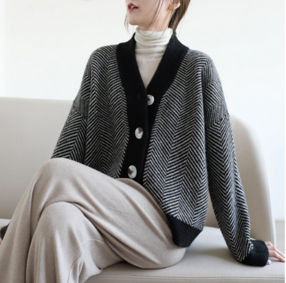 Rhoda Cardigan | Cardigan oversize à chevrons avec boutons