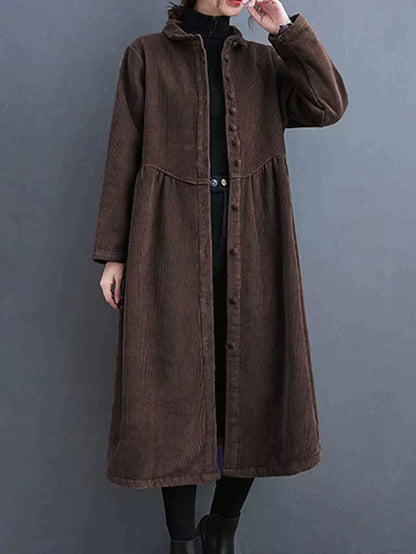 Qayla Coat | Manteau long en velours côtelé avec boutons