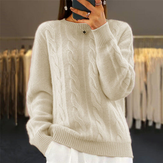 Pull à la mode et minimaliste