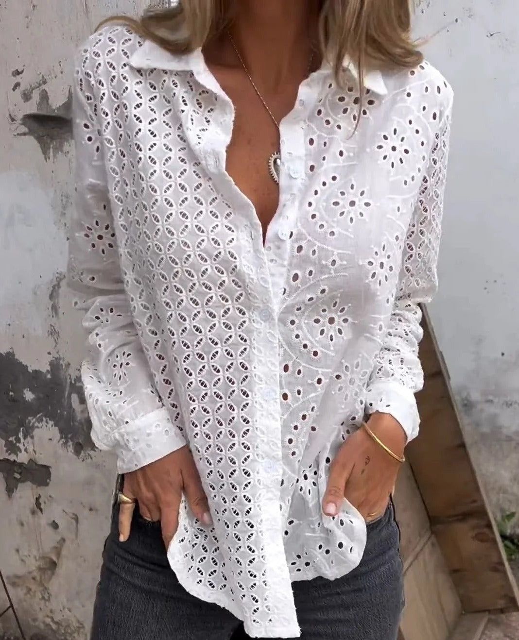 Shanaya Blouse | Blouse à manches longues et col en V