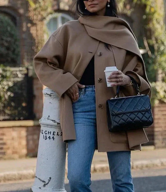 Manteau camel avec écharpe