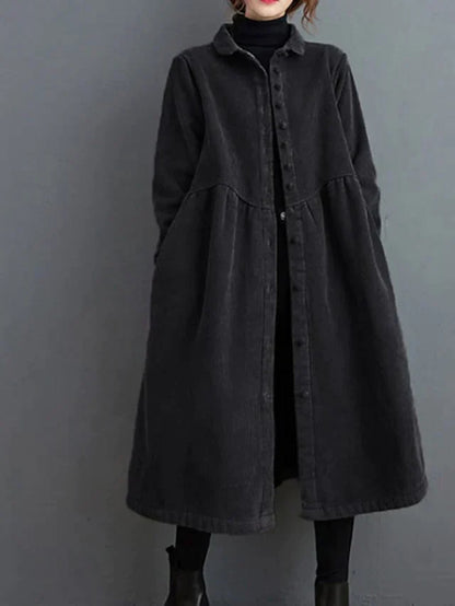 Qayla Coat | Manteau long en velours côtelé avec boutons