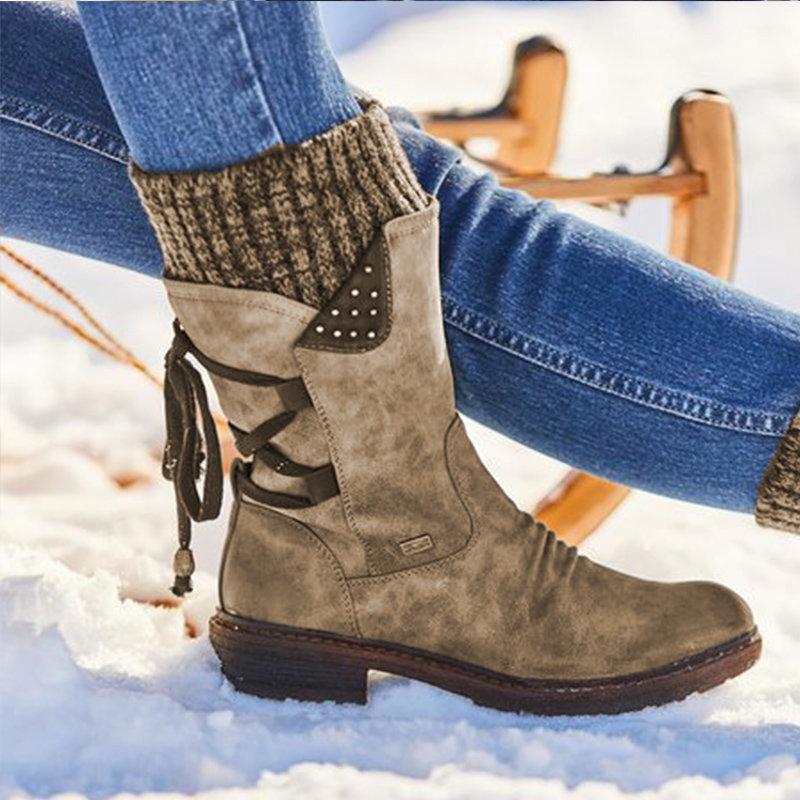 Snow boots -des chaussures extrêmement confortables et chaudes avec des semelles orthopédiques