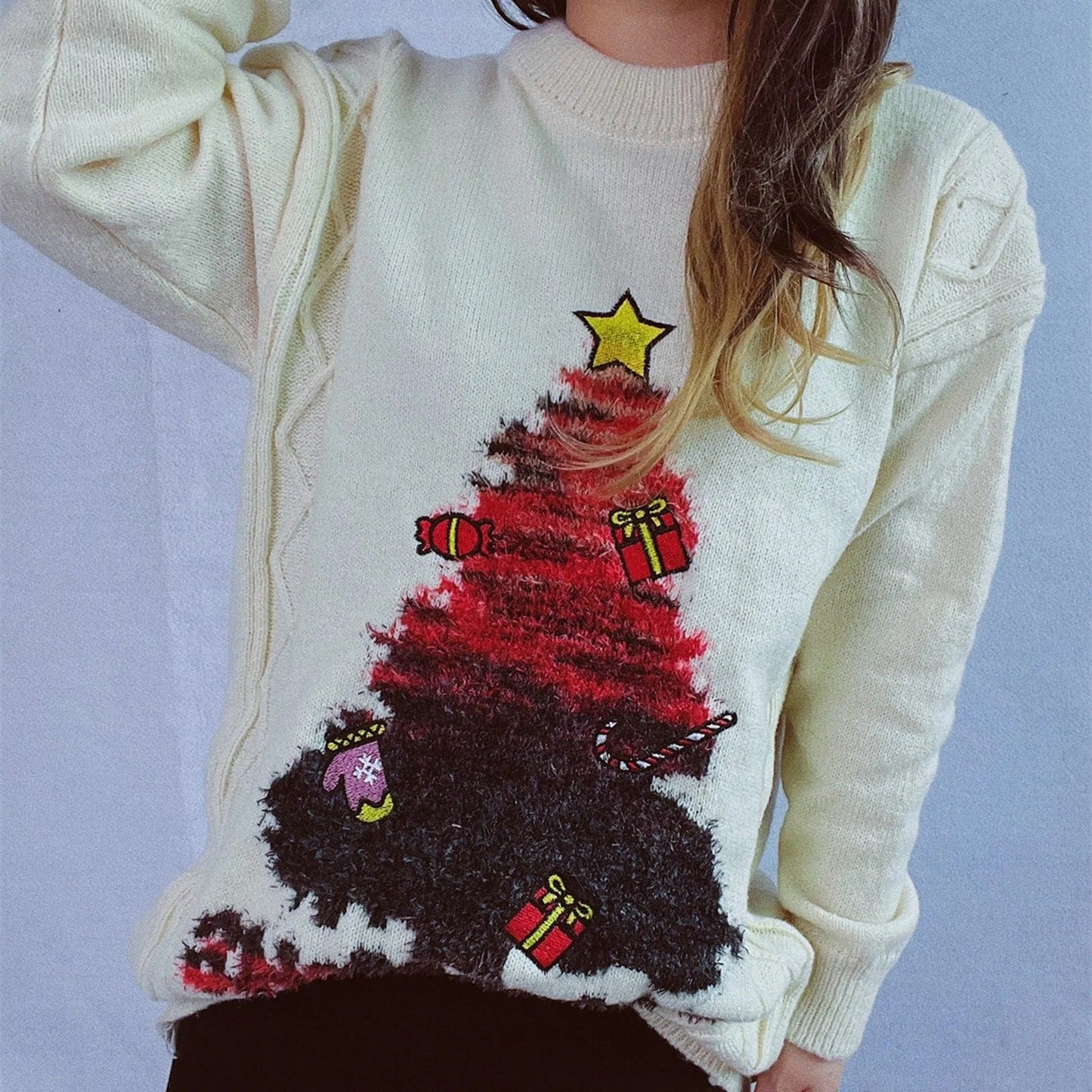 Clarissa - Pull de Noël pour femme avec dessin de sapin créatif