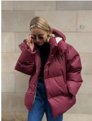 Veste courte tendance avec capuche pour femmes